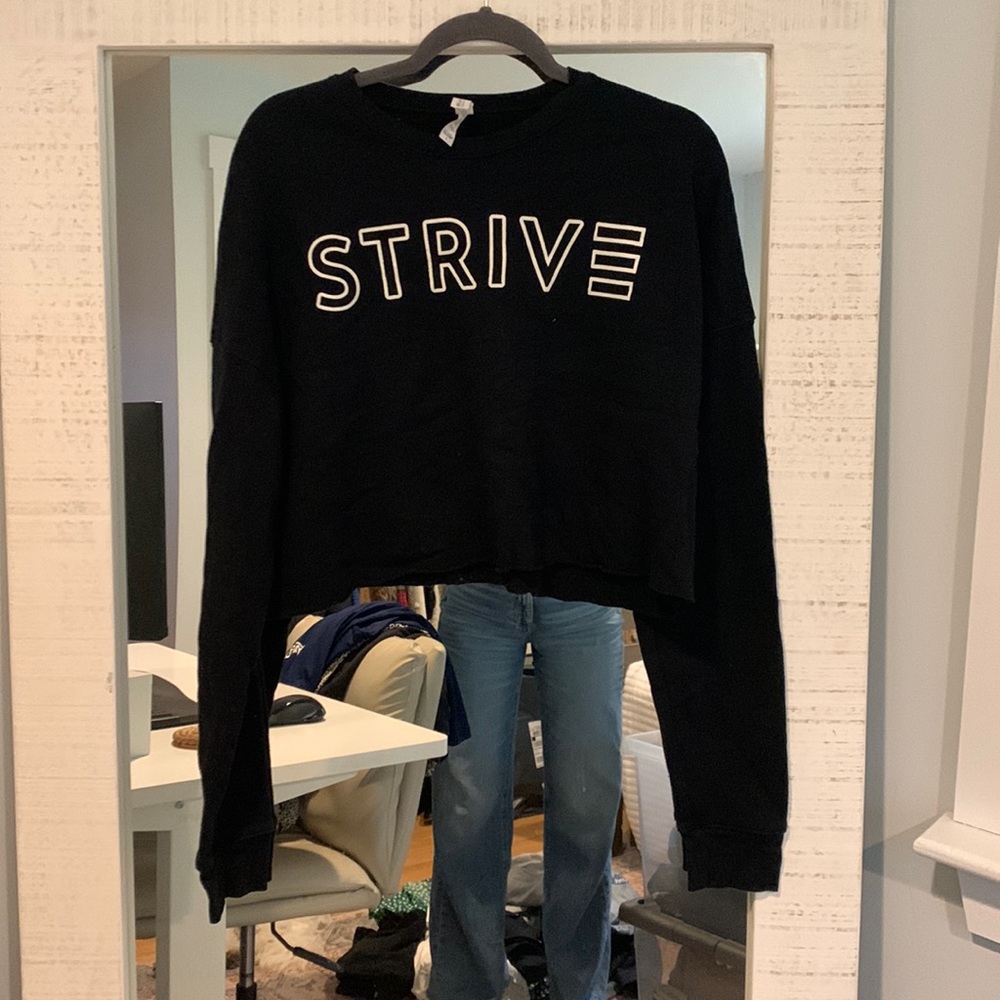 Cropped hoodie